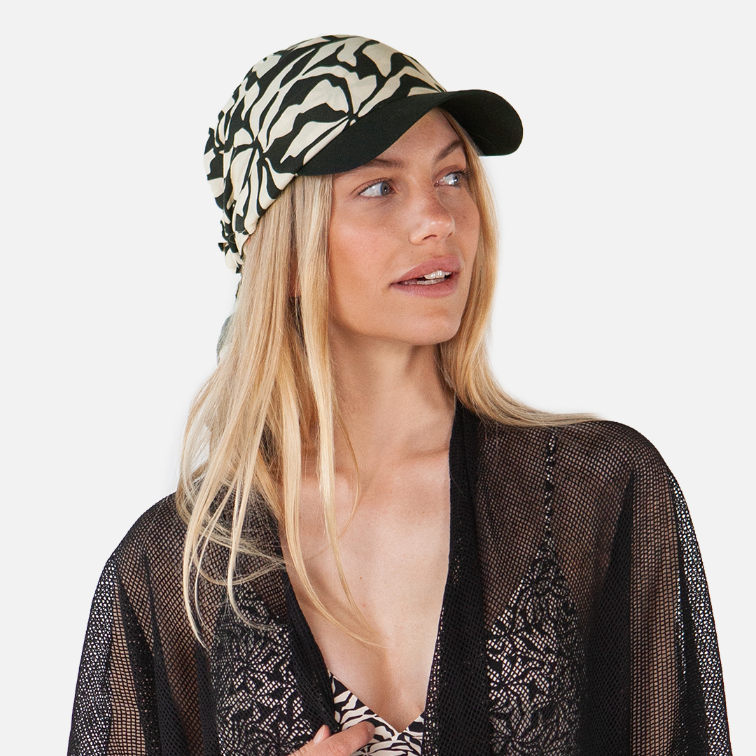 Barts Women's Solacer Sun Cap in Black