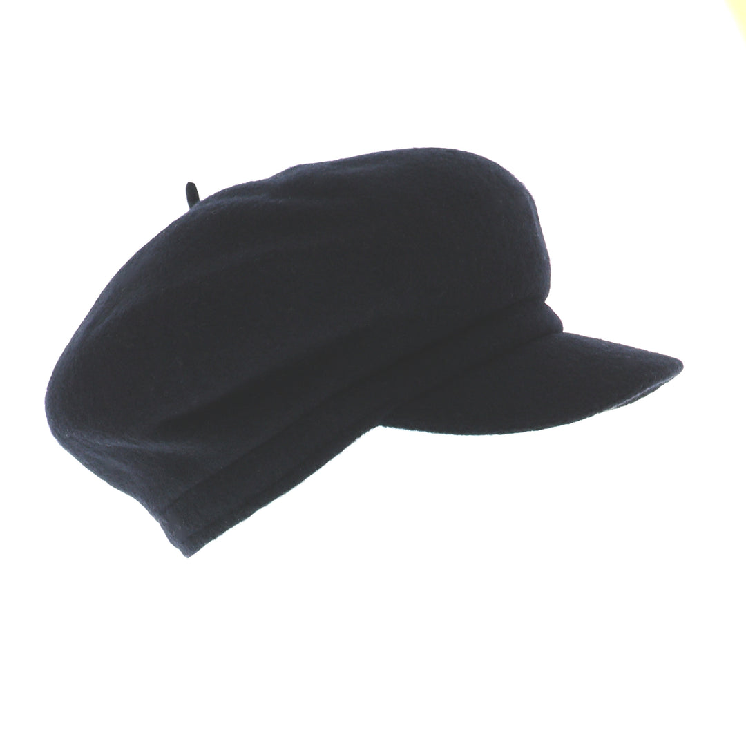 Oversized Wool Beret Peak Cap in Black