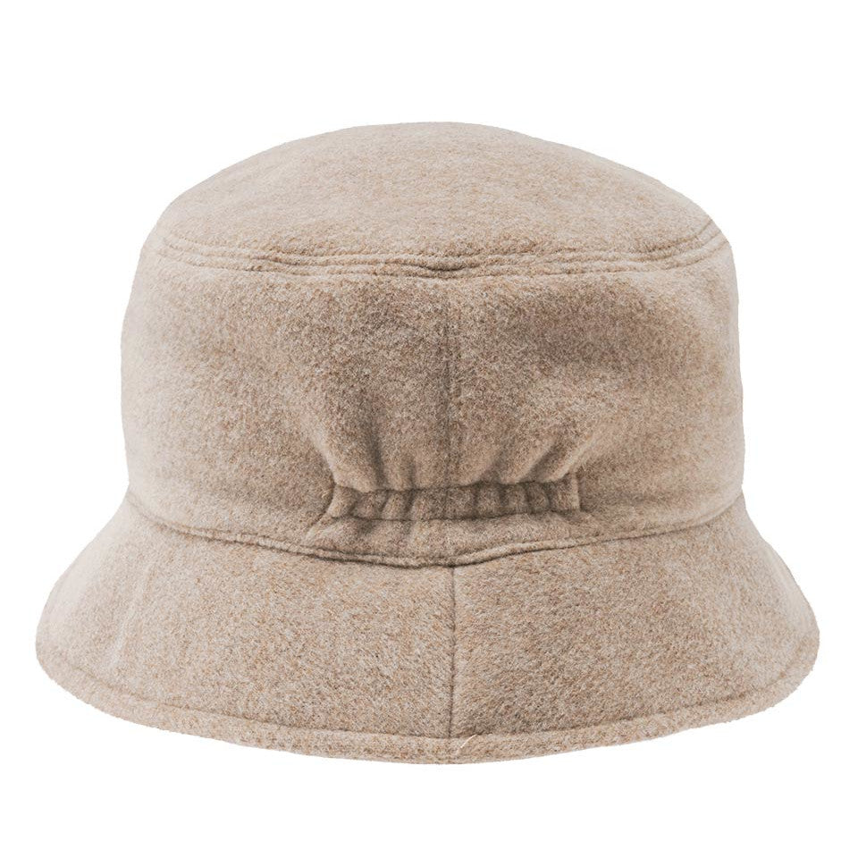 Loevenich Fleece Bucket Hat in Biscuit