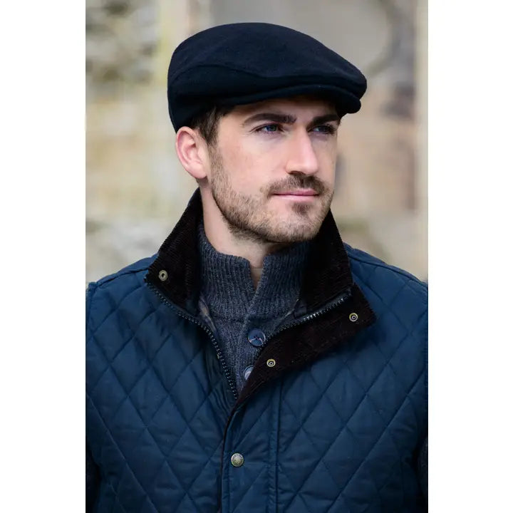 Trinity Wool Flat Cap In Black