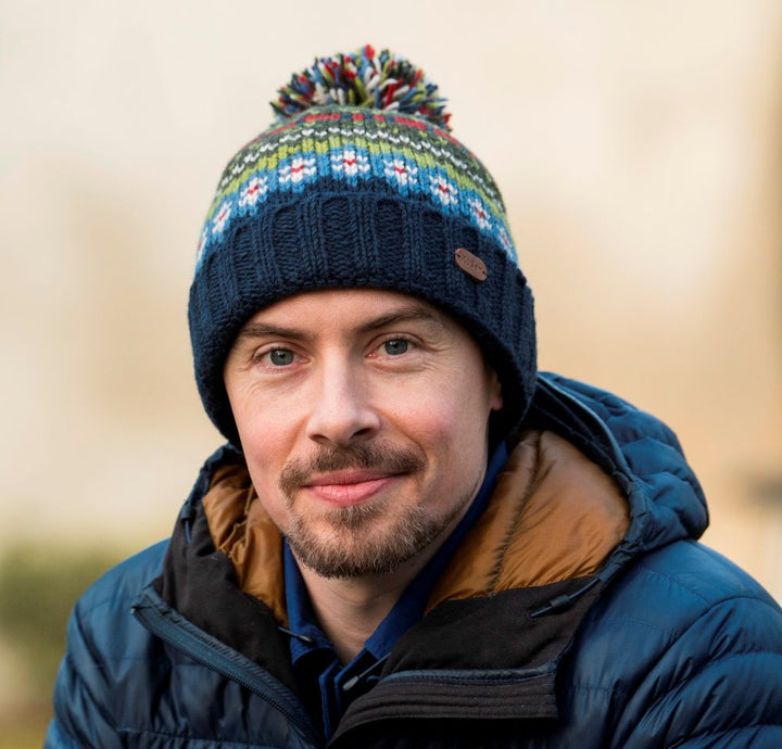 Kusan Wool Bobble Hat Blue/Green