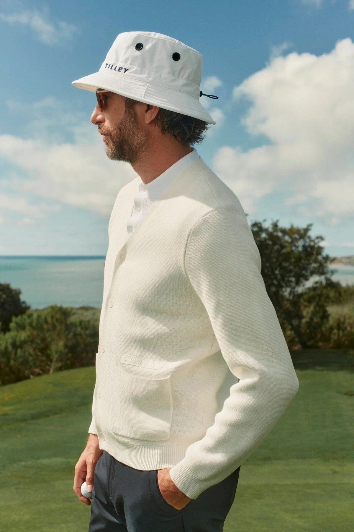 Tilley Golf Bucket Hat in White – The Hat Company