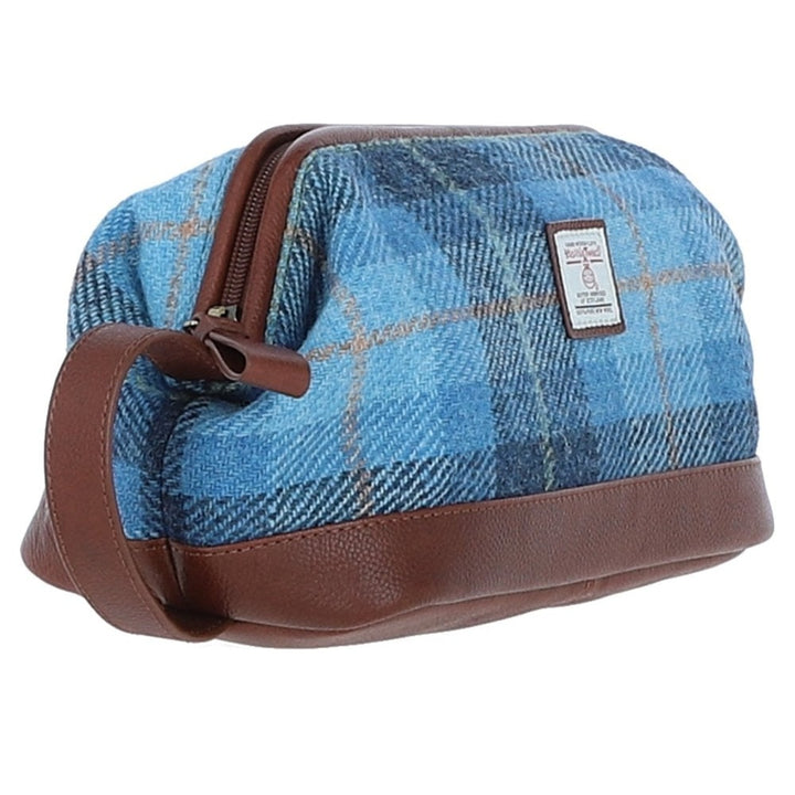 Leather & Harris Tweed Washbag (Tan/Blue)