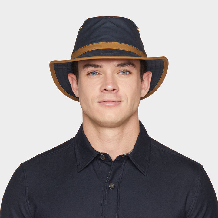 Tilley TWC7 Outback Waxed Cotton Hat (Navy/Tan)