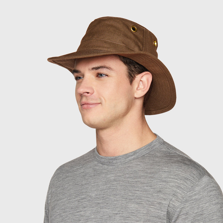Tilley TH5 Classic Hemp Bush Hat (Mocha)