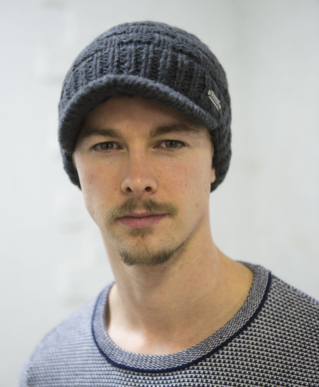 Kusan Peaked Beanie Cap Charcoal Grey (PK1533)