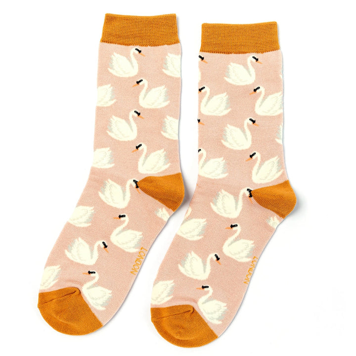 Miss Sparrow Bamboo Socks Swans (Dusky Pink)